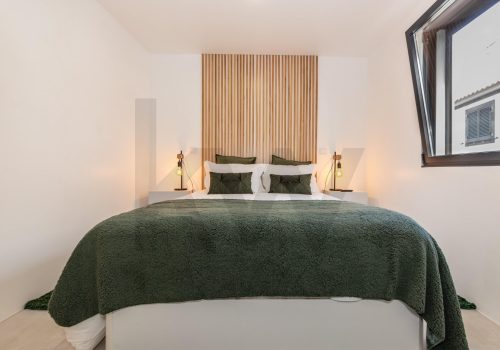 d1eb02d9-daf6-40c5-80e4-047154d8db94